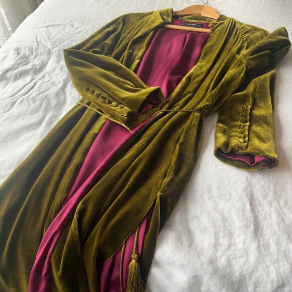 Zara Jackets & Blazers - Zara Green Velvet Open Jacket Caftan Formal Dressing XS